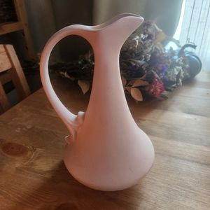 Small Pink pitcher/vase